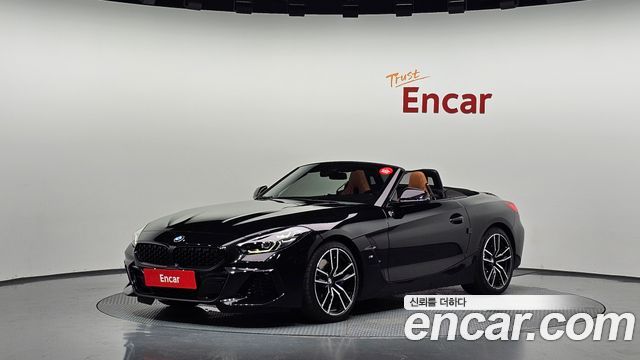 BMW Z4 2022 — photo 1