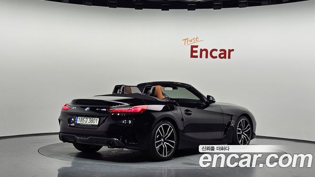BMW Z4 2022 — photo 2