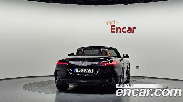 BMW Z4 2022 — photo 4