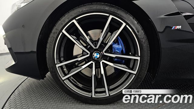 BMW Z4 2022 — photo 5