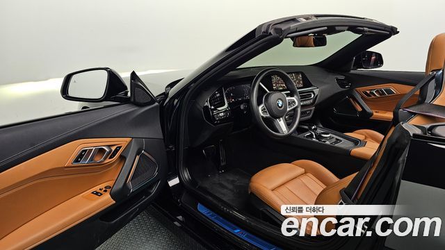 BMW Z4 2022 — photo 10