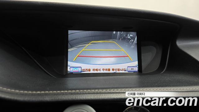 Lexus ES 2014 — photo 14
