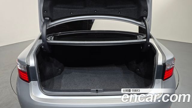 Lexus ES 2014 — photo 16
