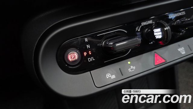 Mini Cooper 2026 — photo 12