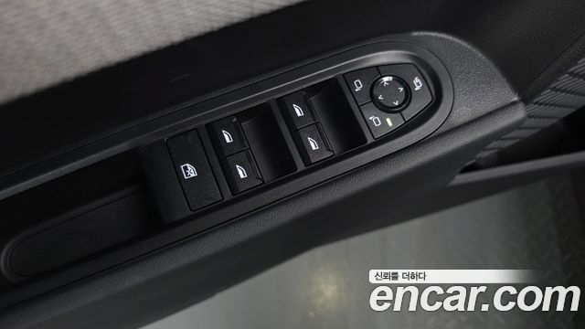 Mini Cooper 2026 — photo 28