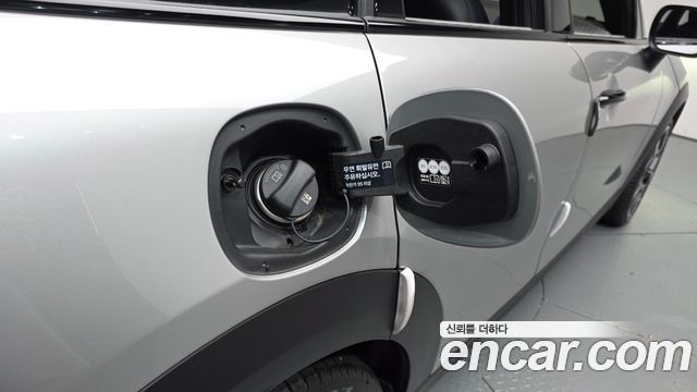 Mini Cooper 2026 — photo 29