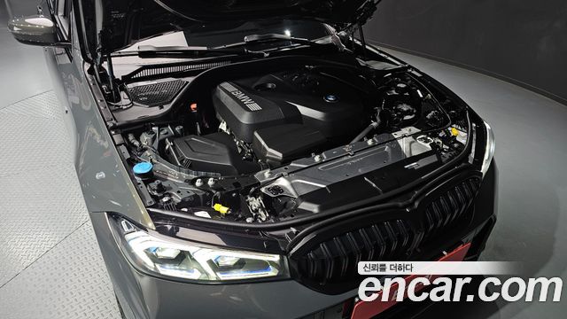BMW 3-Series 2025 — photo 20