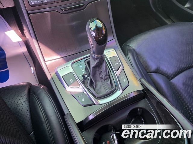 Hyundai Grandeur 2016 — photo 13