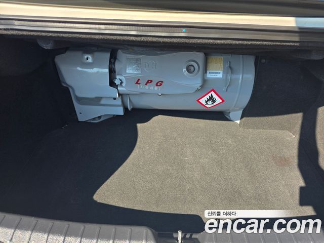 Hyundai Grandeur 2016 — photo 20