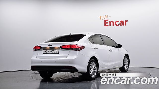 Kia K3 2016 — photo 2