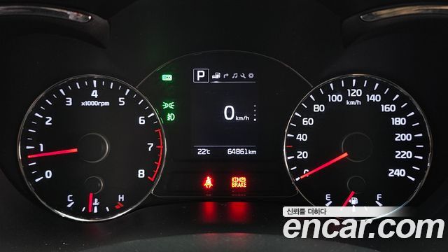 Kia K3 2016 — photo 11