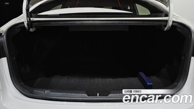 Kia K3 2016 — photo 31