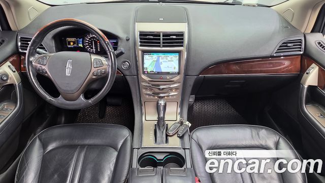Lincoln MKX 2013 — photo 7