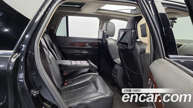 Lincoln MKX 2013 — photo 11
