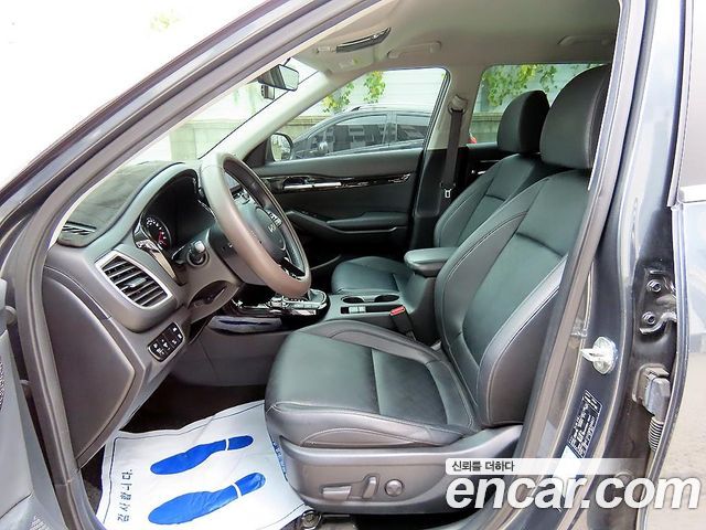 Kia Seltos 2023 — photo 5