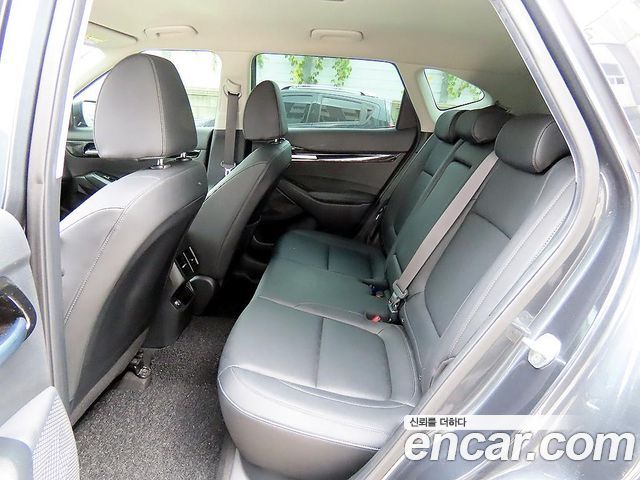 Kia Seltos 2023 — photo 6