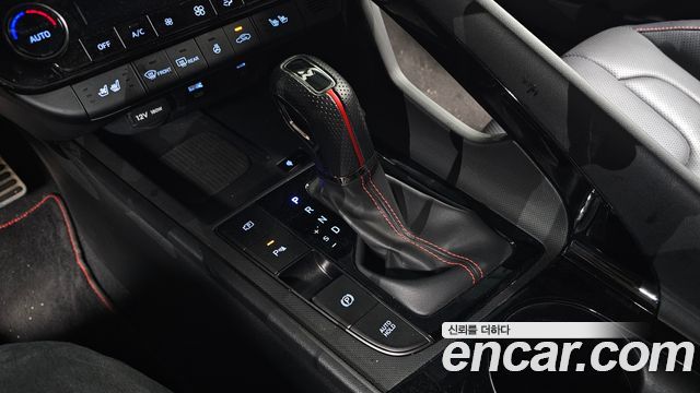 Hyundai AVANTE 2025 — photo 12