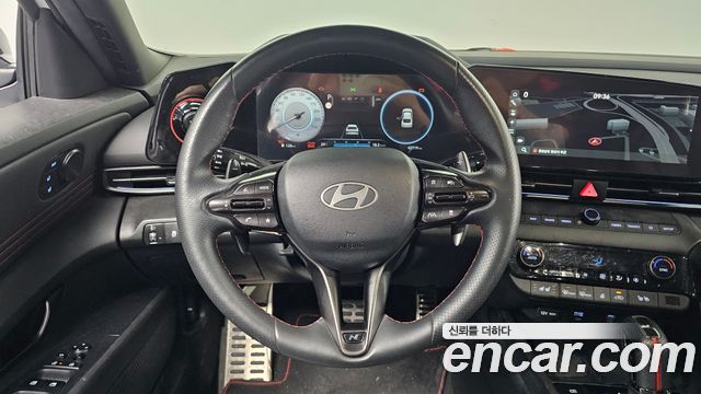 Hyundai AVANTE 2025 — photo 19