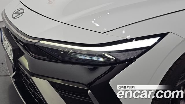 Hyundai AVANTE 2025 — photo 8
