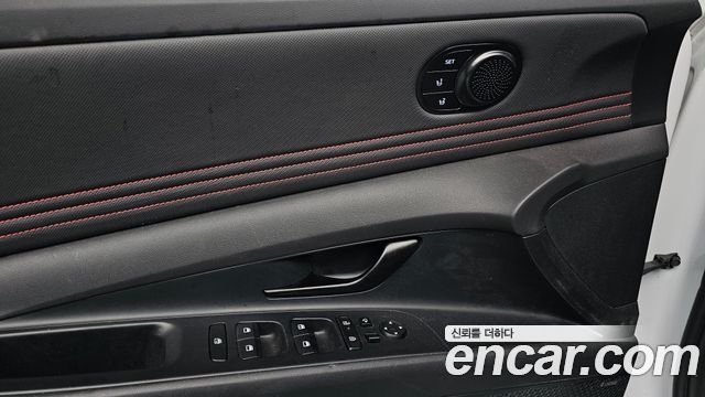 Hyundai AVANTE 2025 — photo 31