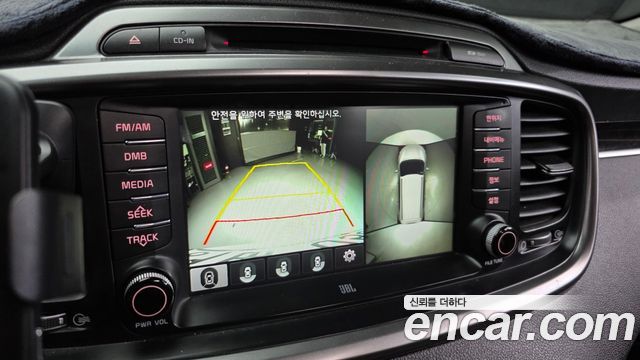 Kia Sorento 2016 — photo 15