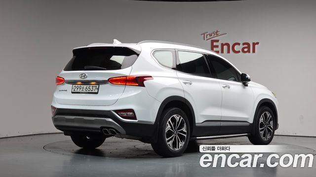 Hyundai Santafe 2020 — photo 2