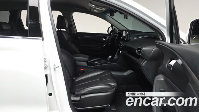 Hyundai Santafe 2020 — photo 16