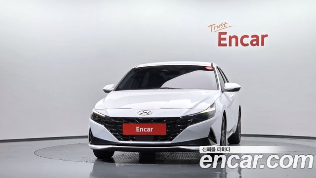 Hyundai AVANTE 2023 — photo 3
