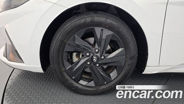 Hyundai AVANTE 2023 — photo 5