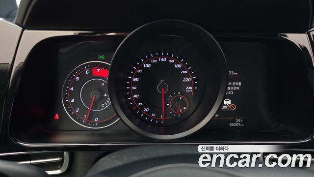 Hyundai AVANTE 2023 — photo 8