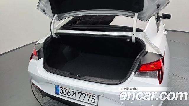 Hyundai AVANTE 2023 — photo 20