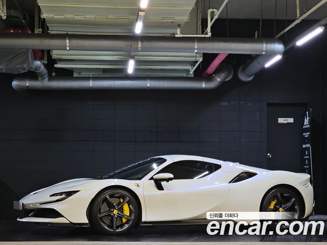 Ferrari SF90 2022 — photo 3