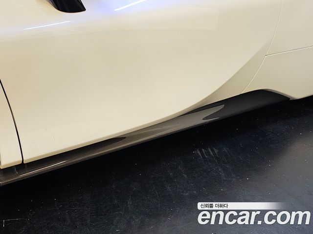Ferrari SF90 2022 — photo 8