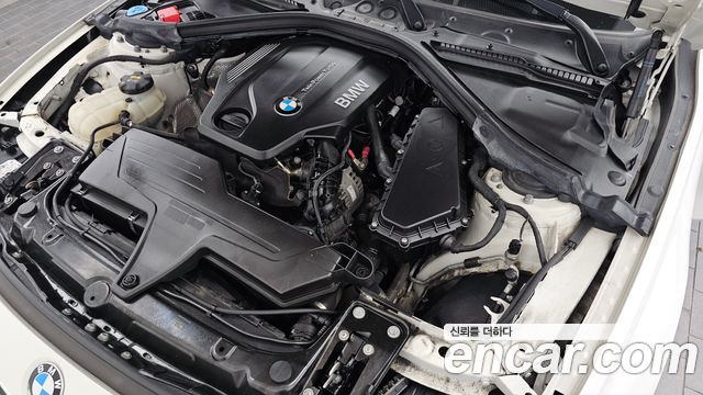 BMW 3-Series 2017 — photo 6