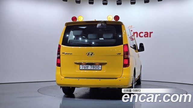 Hyundai Starex 2021 — photo 4