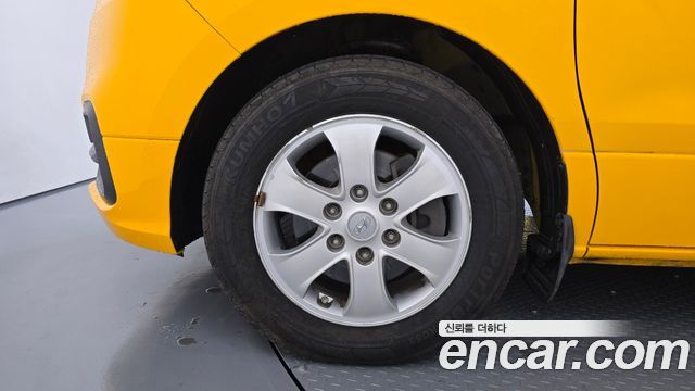 Hyundai Starex 2021 — photo 5