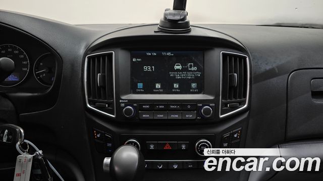 Hyundai Starex 2021 — photo 14