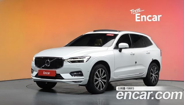 Volvo XC60 2020 — photo 1