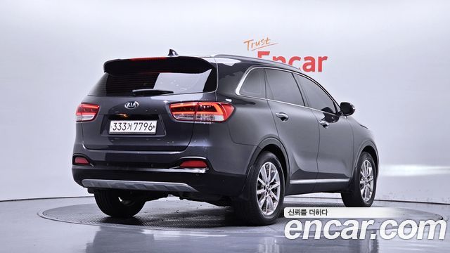 Kia Sorento 2016 — photo 2