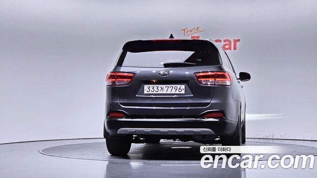 Kia Sorento 2016 — photo 4
