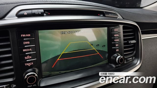 Kia Sorento 2016 — photo 21