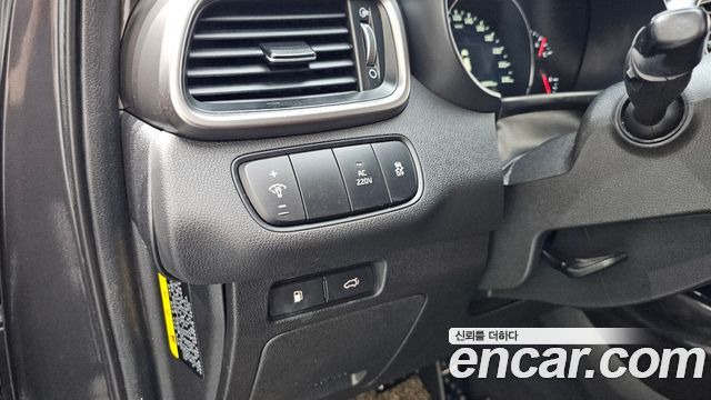 Kia Sorento 2016 — photo 22