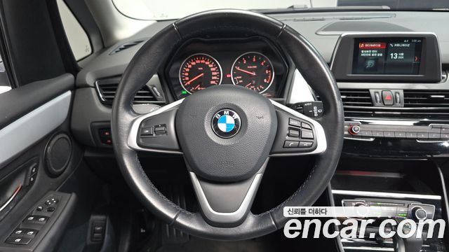 BMW 2-Series 2018 — photo 21