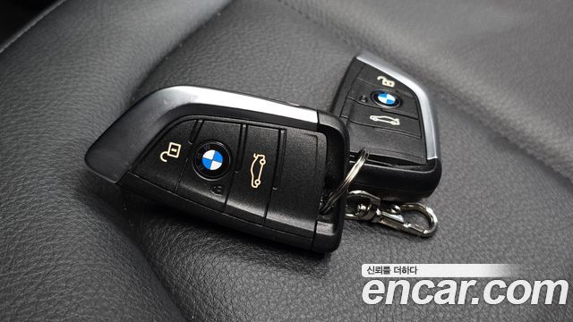 BMW 2-Series 2018 — photo 23