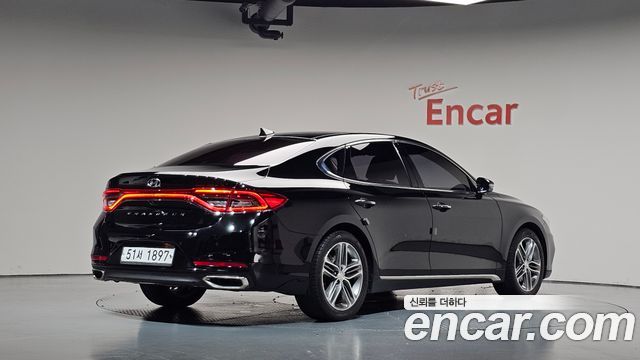 Hyundai Grandeur 2018 — photo 2