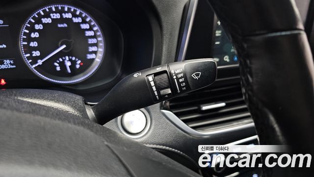 Hyundai Grandeur 2018 — photo 24
