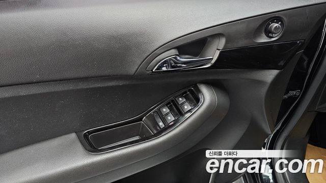 Chevrolet Korea Orlando 2013 — photo 14