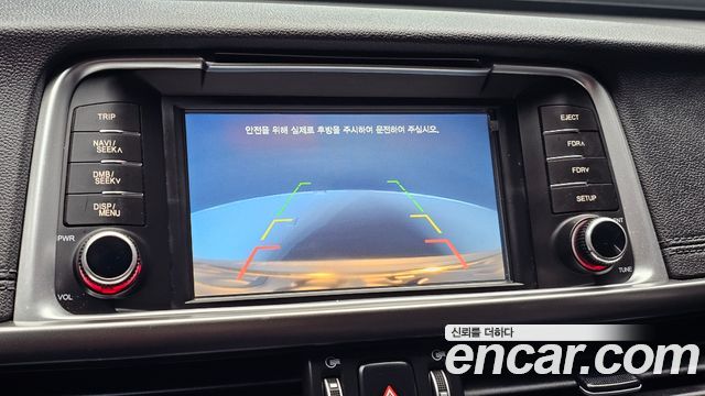 Kia K5 2017 — photo 21