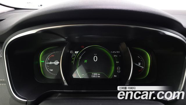 Renault Korea SM6 2019 — photo 11