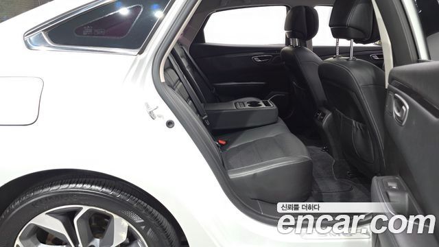 Renault Korea SM6 2019 — photo 17